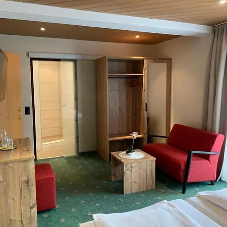 Clubhotel Hotel